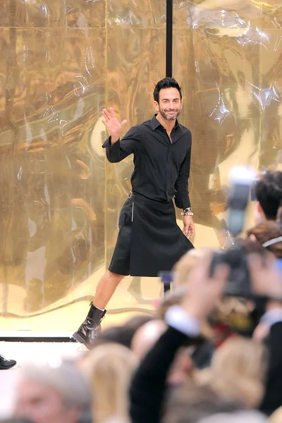 Look 63